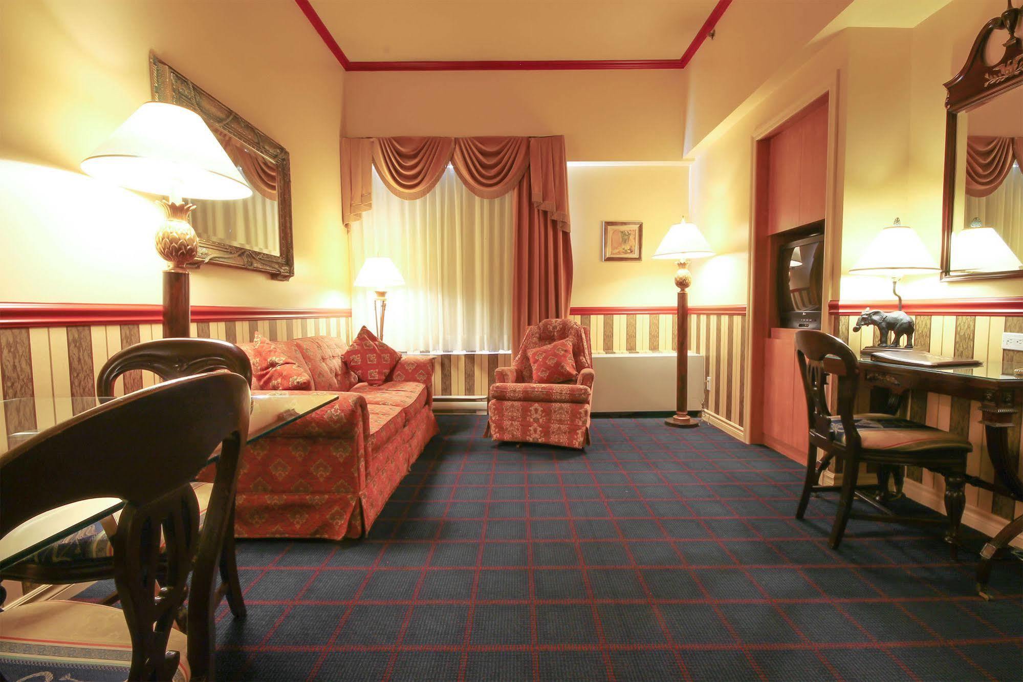 Auberge Quebec Hotel 2*