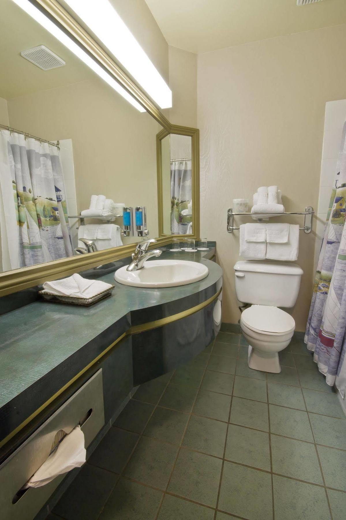 Hotel Auberge Quebec 2*